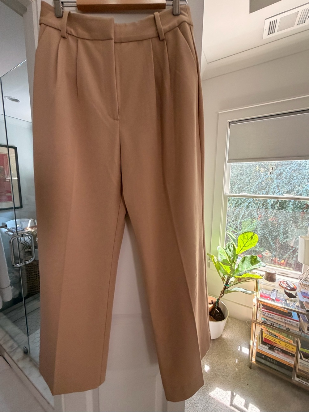 Favorite Daughter The Favorite Pant – Beige – Size 12 – NWT Petite length 29”